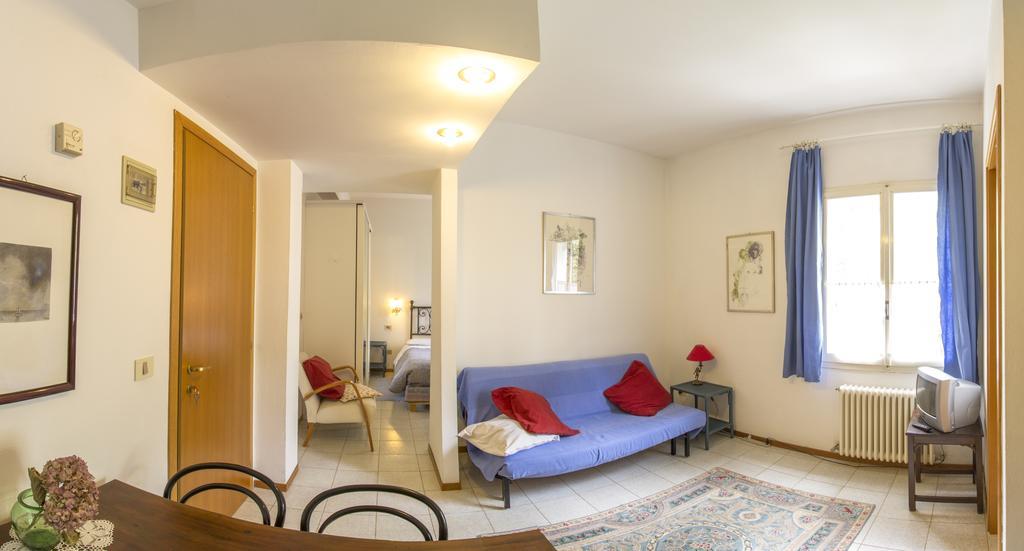 Villa Fedora Lizzano In Belvedere Bilik gambar
